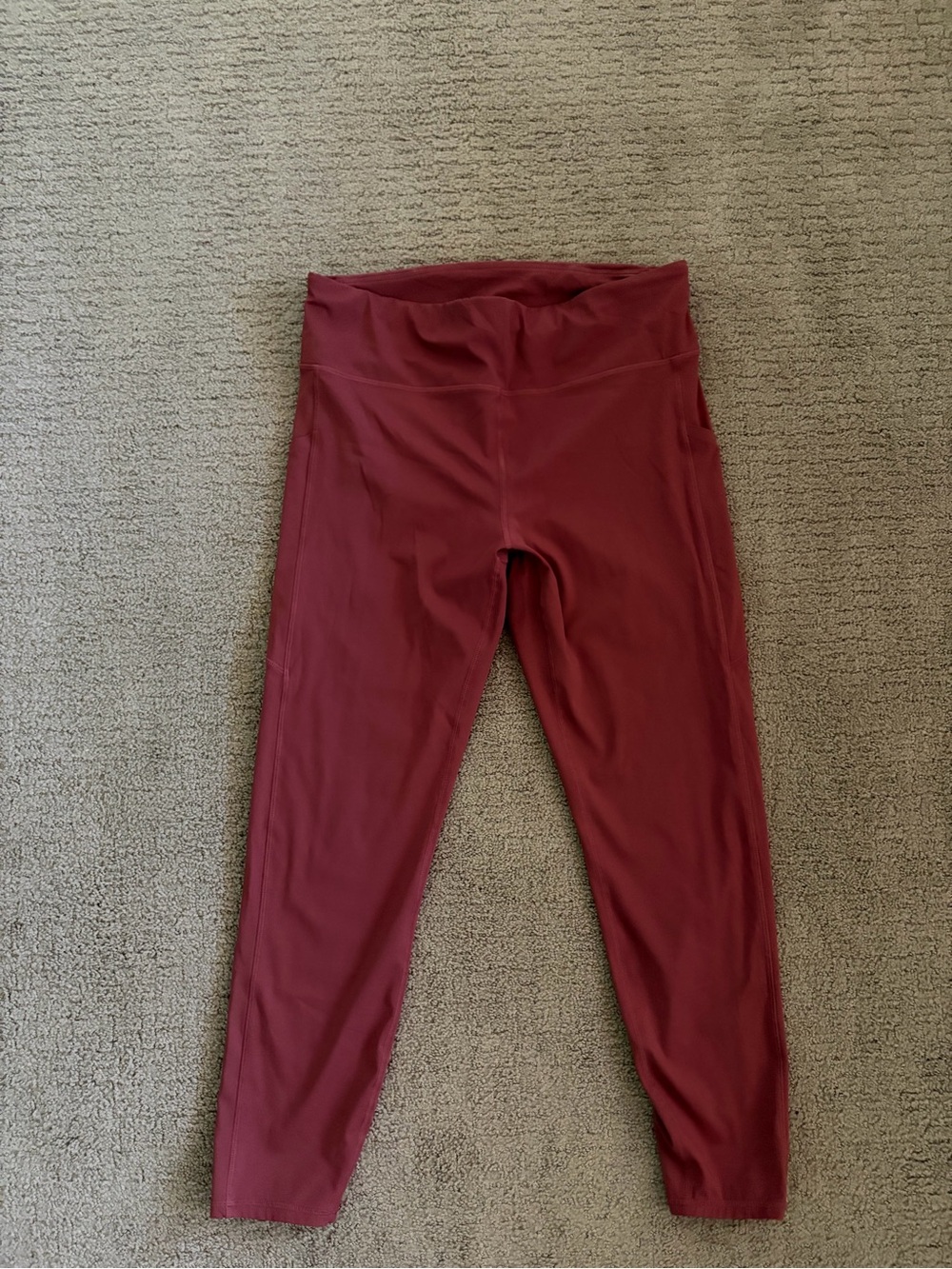 Vuori Maroon High-Rise Leggings